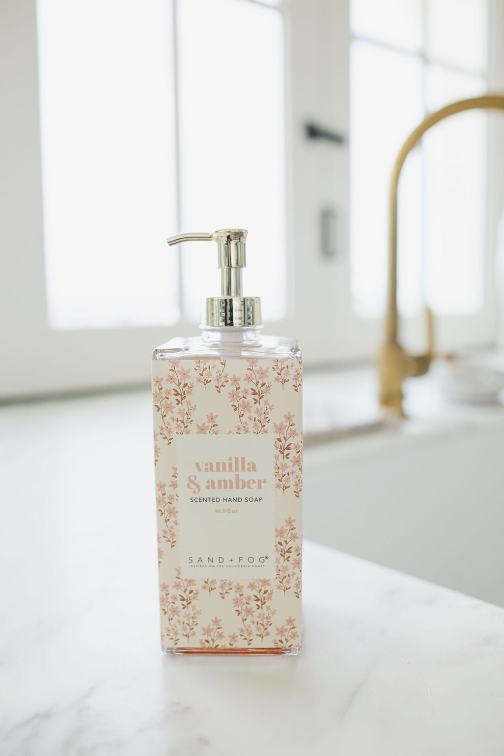Soothing Vanilla & Amber 16.9 oz Liquid Hand Soap